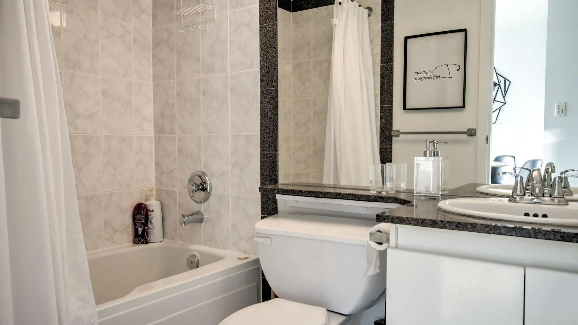 The Residence Club 3*, Vancouver Canada